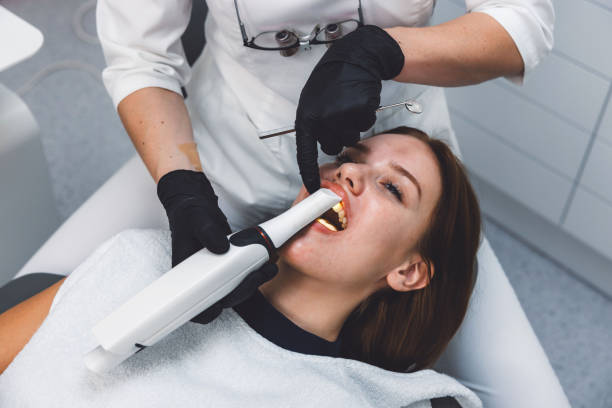 Best Emergency Tooth Extraction in Sweetwater, FL